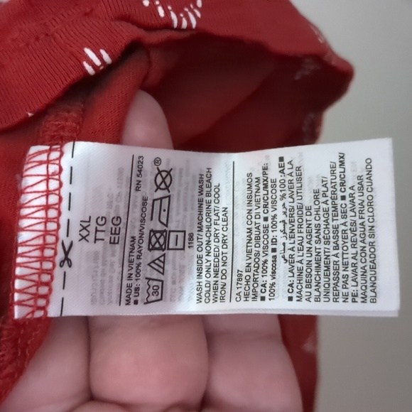 Old Navy Blouse - Picture 5 of 5